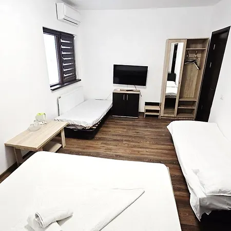 Beatrix Guest house *