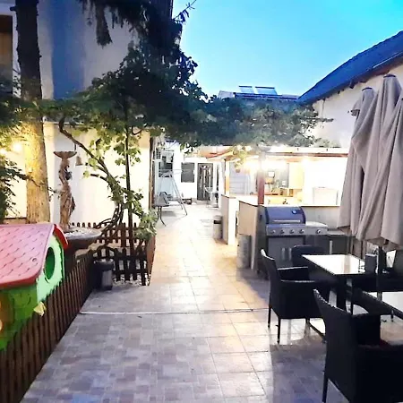 Beatrix Guest house